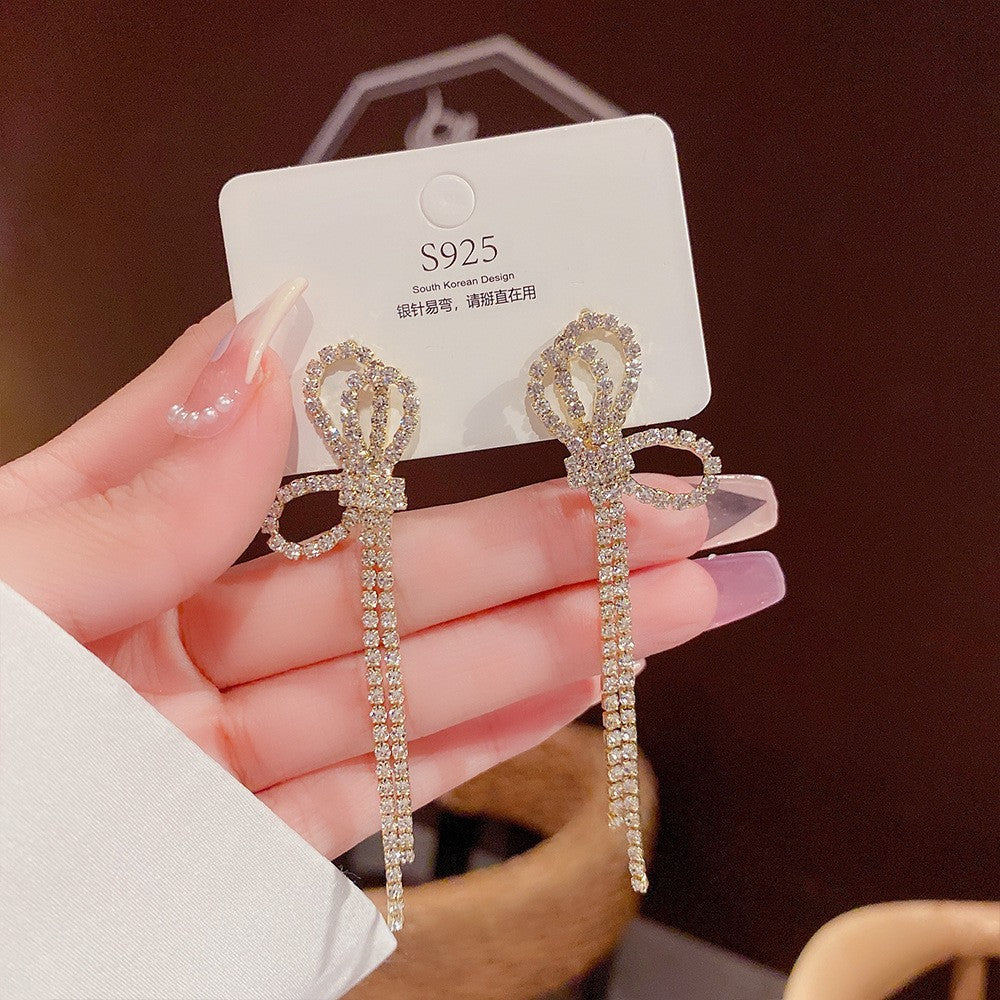 Sterling Silver Needle Light Luxury Pearl Earrings Graceful Personality - FASHIONKULTUR