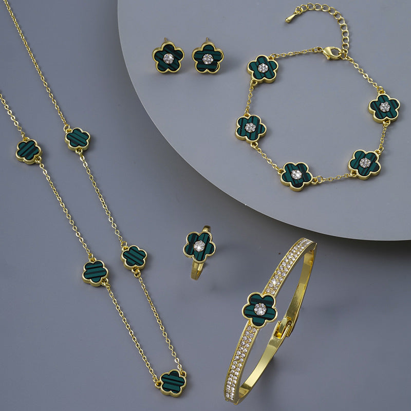 Ear Stud Necklace Set Of Five Petal Flower Jewelry European And American Five Leaves Flower Ornaments Suit - FASHIONKULTUR