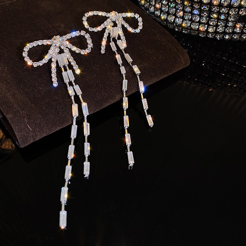Sterling Silver Needle Light Luxury Pearl Earrings Graceful Personality - FASHIONKULTUR