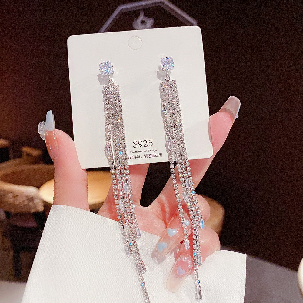 Sterling Silver Needle Light Luxury Pearl Earrings Graceful Personality - FASHIONKULTUR