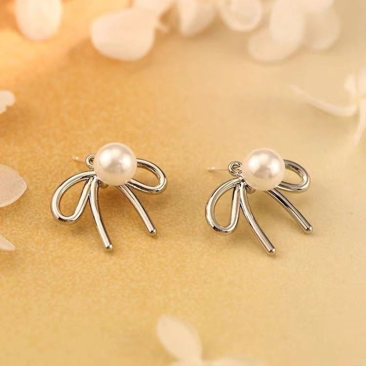 925 Sterling Silver Stud Earrings Light Luxury Shell Pearls Bow Special-interest Design - FASHIONKULTUR
