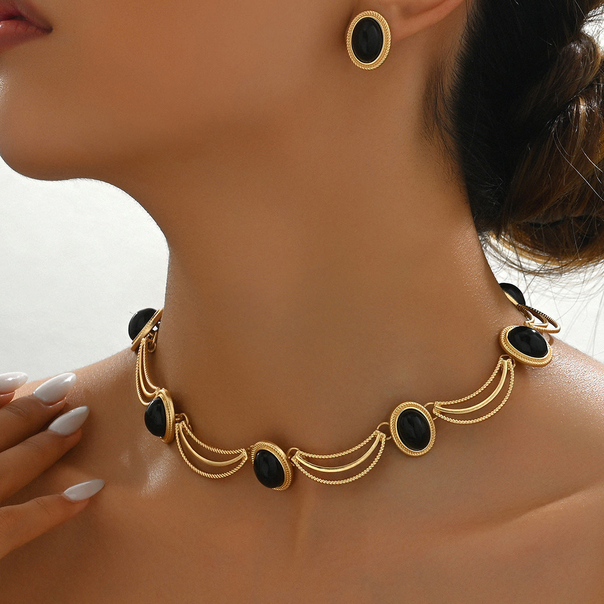 Vintage Inlaid Gem Earrings And Necklace Set - FASHIONKULTUR