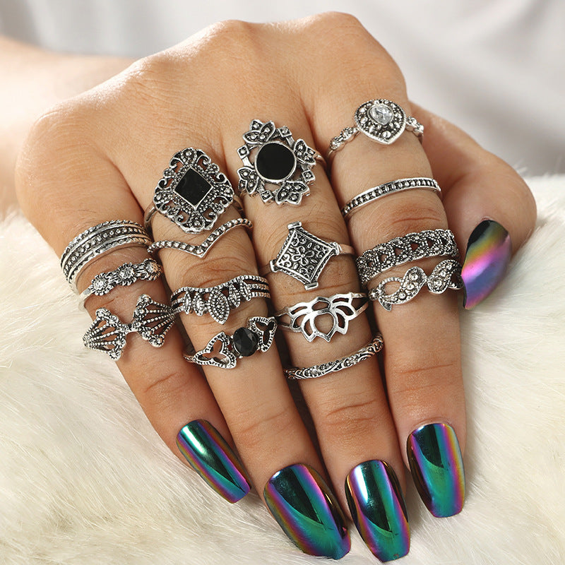 Personalized Hollow Lotus Sunflower Geometric Black Gemstone Set Ring - FASHIONKULTUR
