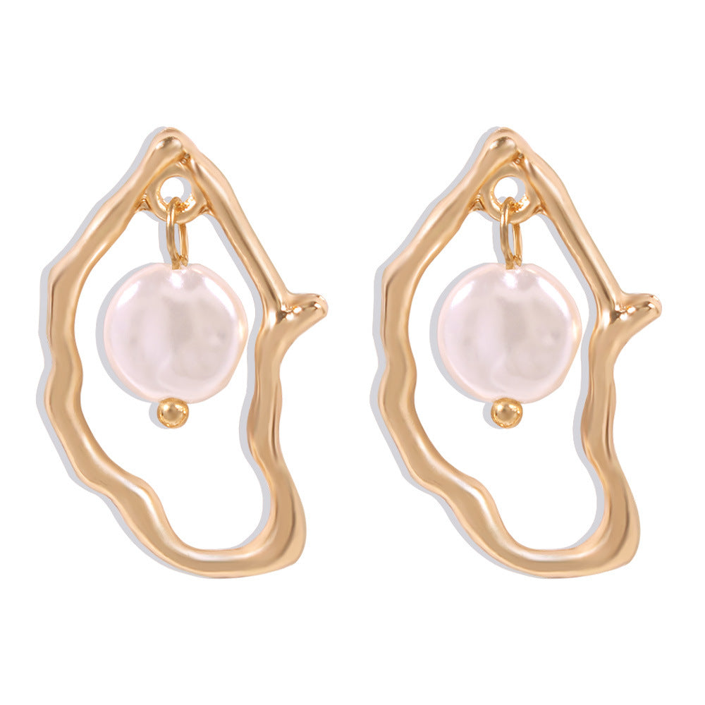 Irregular Pearl Earrings - FASHIONKULTUR