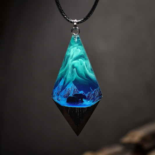 Aurora Resin Luminous Pendant Necklace - FASHIONKULTUR
