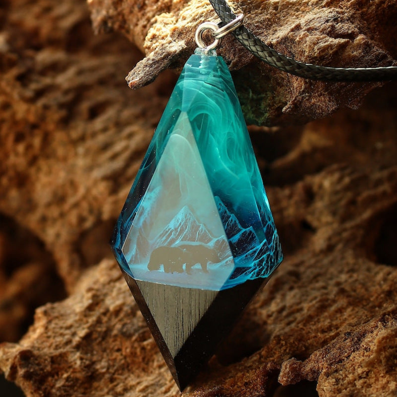 Aurora Resin Luminous Pendant Necklace - FASHIONKULTUR