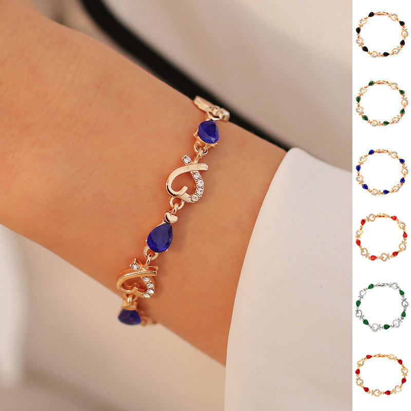 Hollow Love Bracelet With Rhinestones Fashion Temperament Heart-shaped Bracelet For Valentine's Day Gift - FASHIONKULTUR