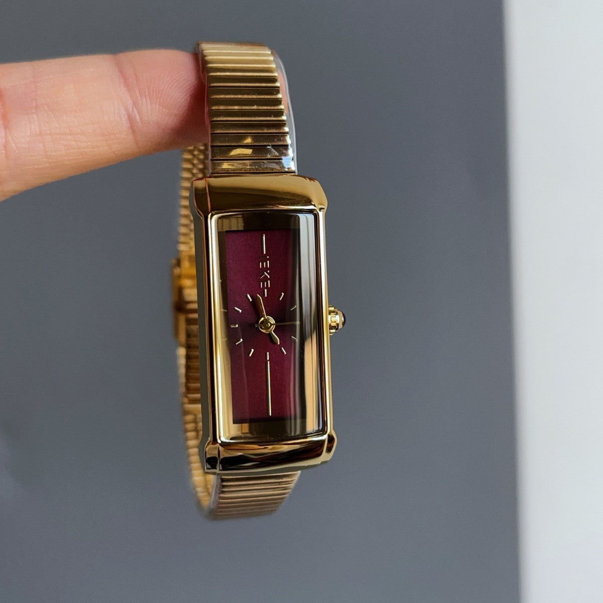Retro Ankela Red Series Chain Watch Women - FASHIONKULTUR