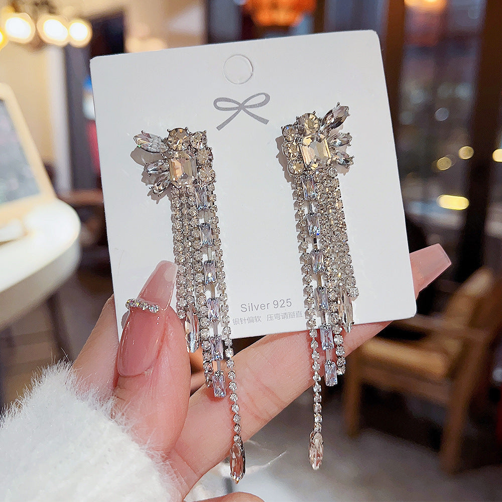 Sterling Silver Needle Light Luxury Pearl Earrings Graceful Personality - FASHIONKULTUR