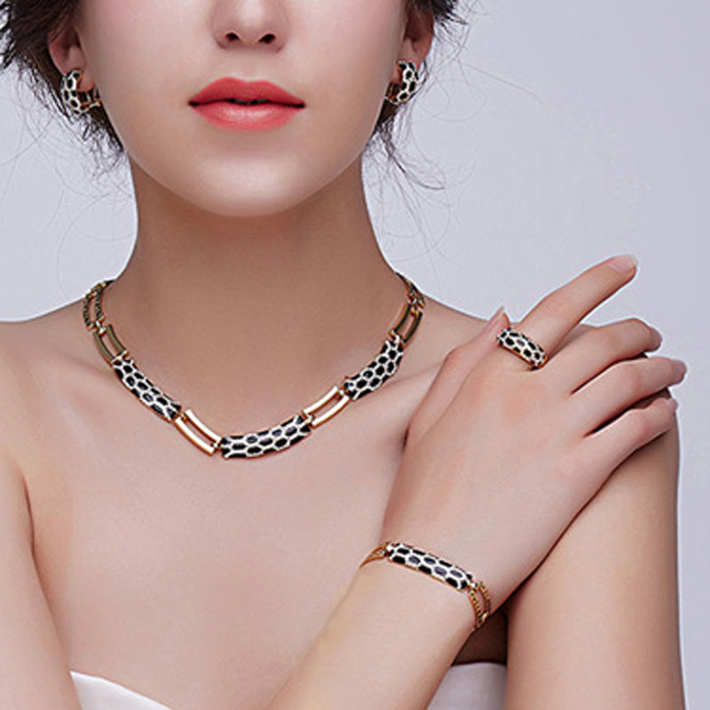 Costume Jewelry-Sets for Women - FASHIONKULTUR