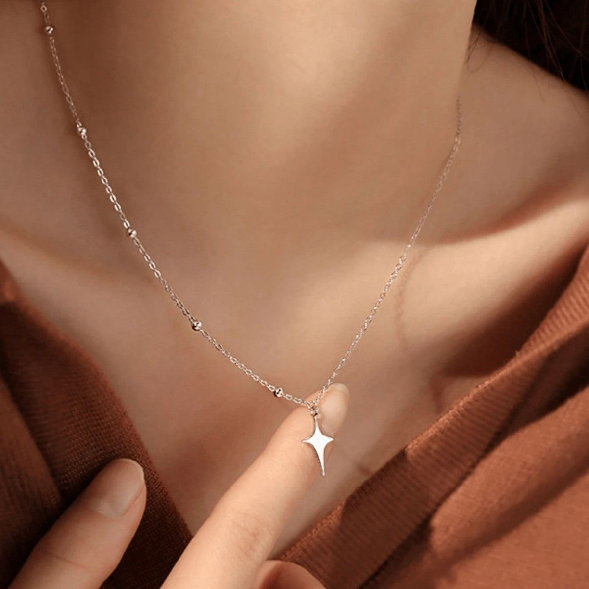 Splicing Asymmetry Niche Design Simple Necklace - FASHIONKULTUR