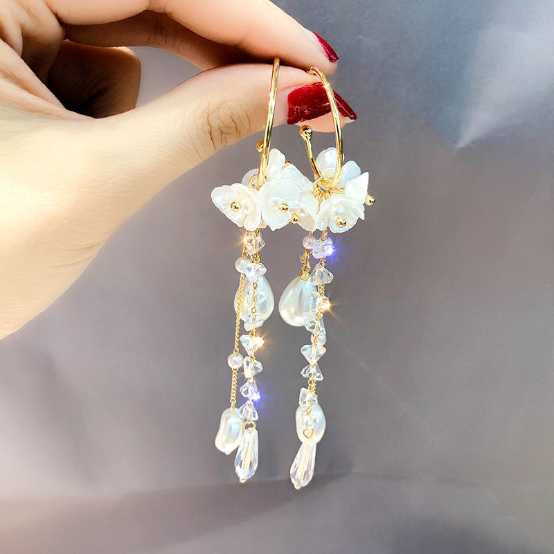 Sterling Silver Needle Light Luxury Pearl Earrings Graceful Personality - FASHIONKULTUR