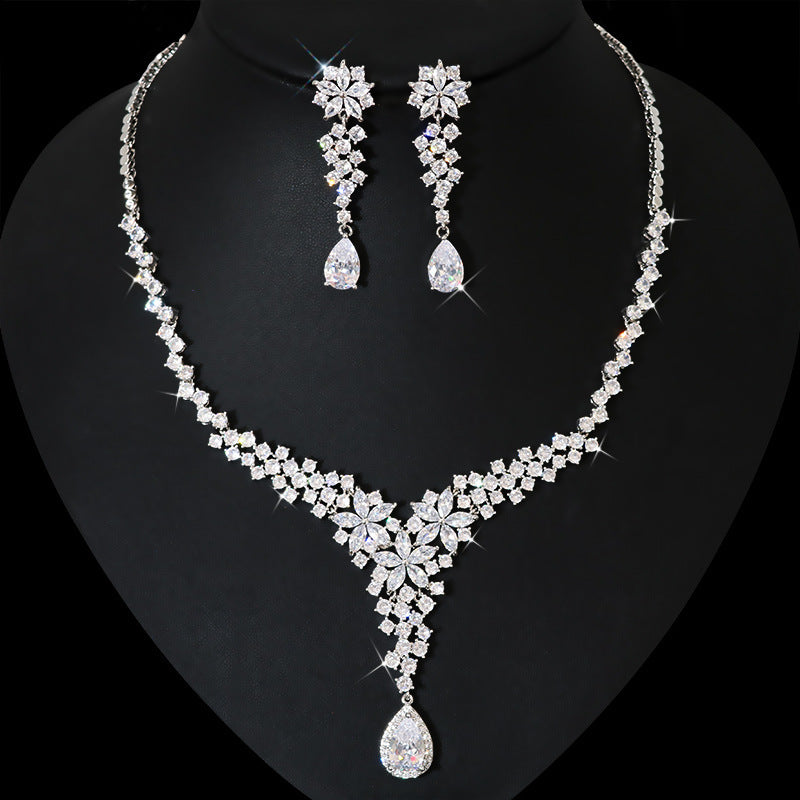 High-end Heavy Industry Simulation Diamond Necklace Female Earrings Suit - FASHIONKULTUR