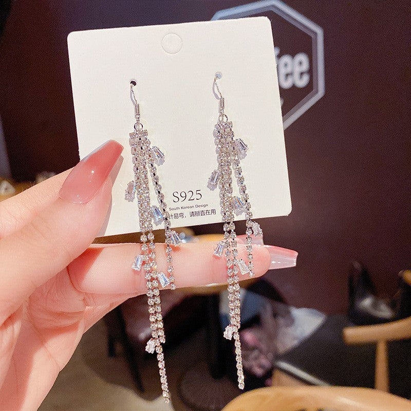 Sterling Silver Needle Light Luxury Pearl Earrings Graceful Personality - FASHIONKULTUR