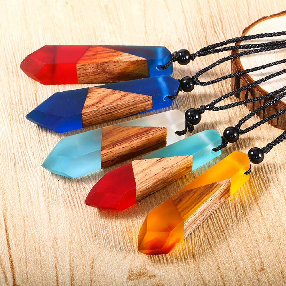 Vintage wood resin necklace pendant - FASHIONKULTUR