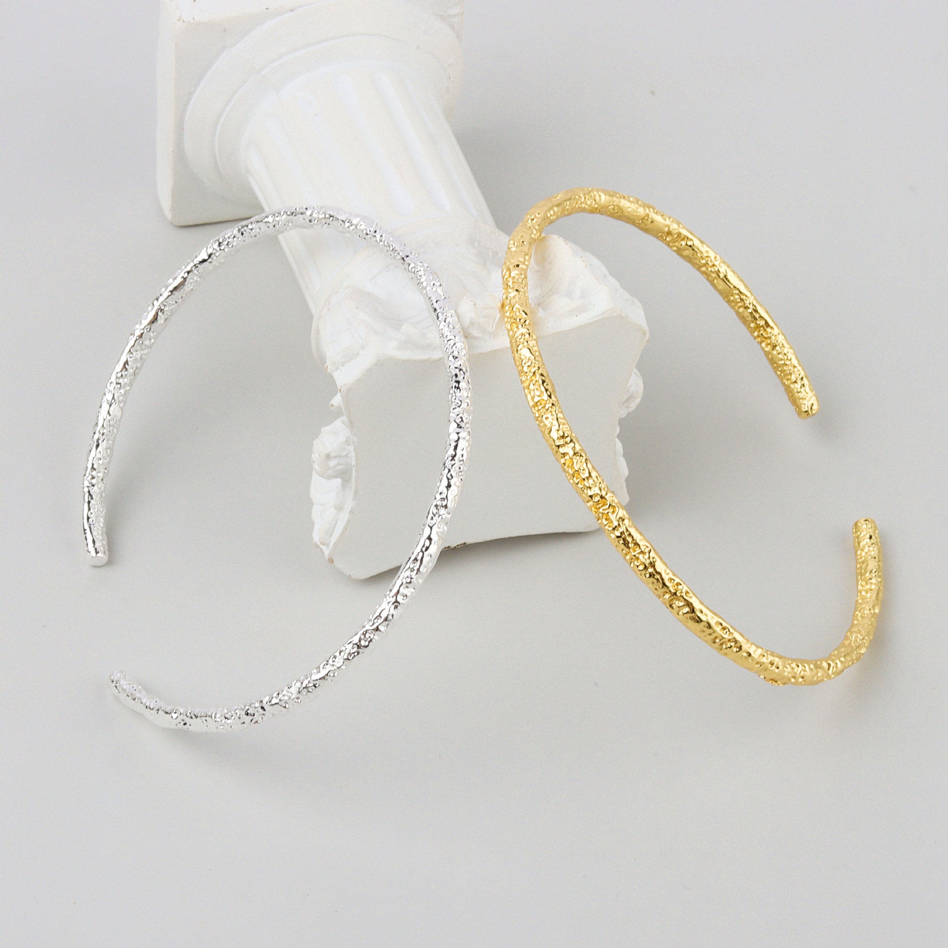 Women's Fashion Simple And Irregular Bracelet - FASHIONKULTUR
