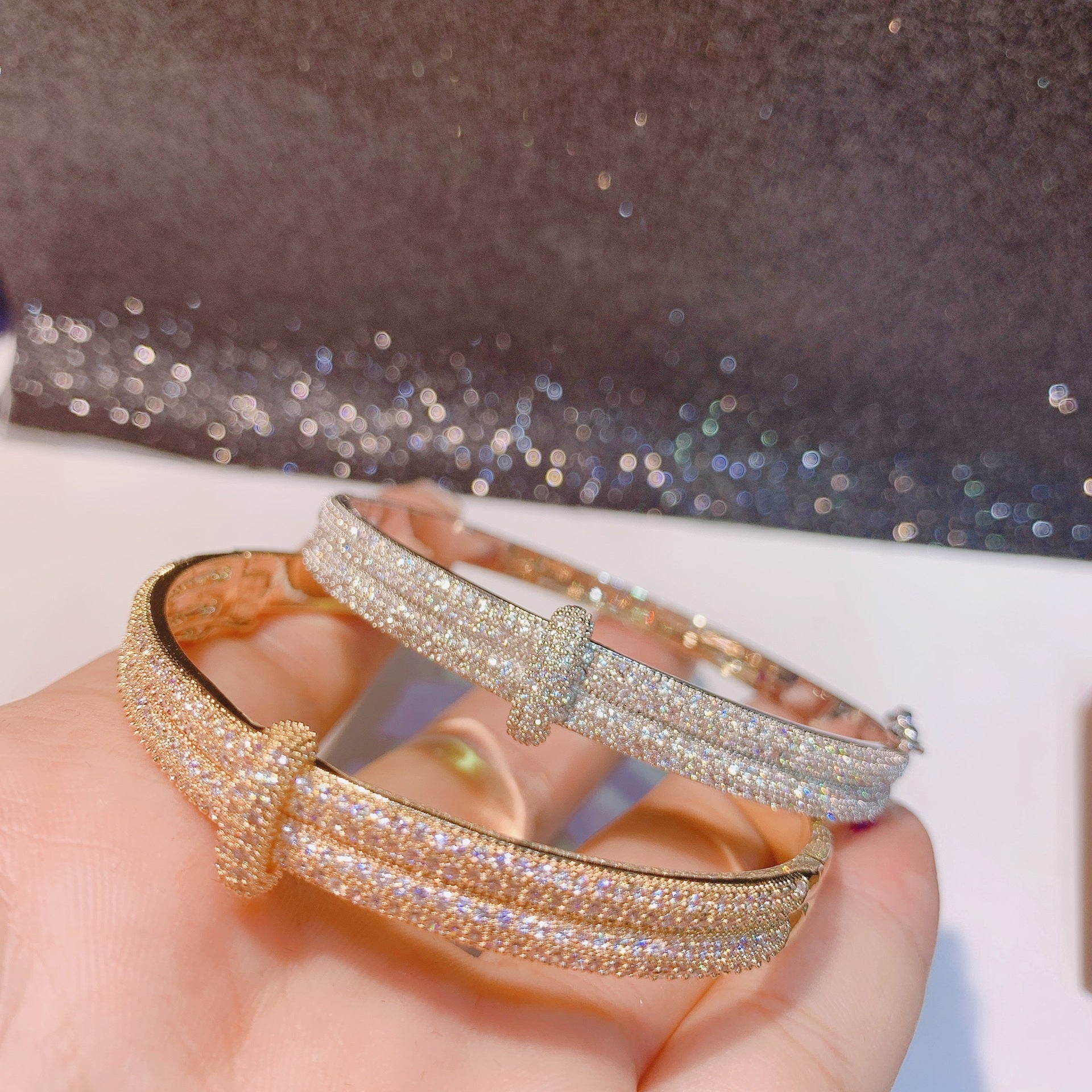 Fashion Simple Micro-inlaid Lock Exquisite Bracelet - FASHIONKULTUR