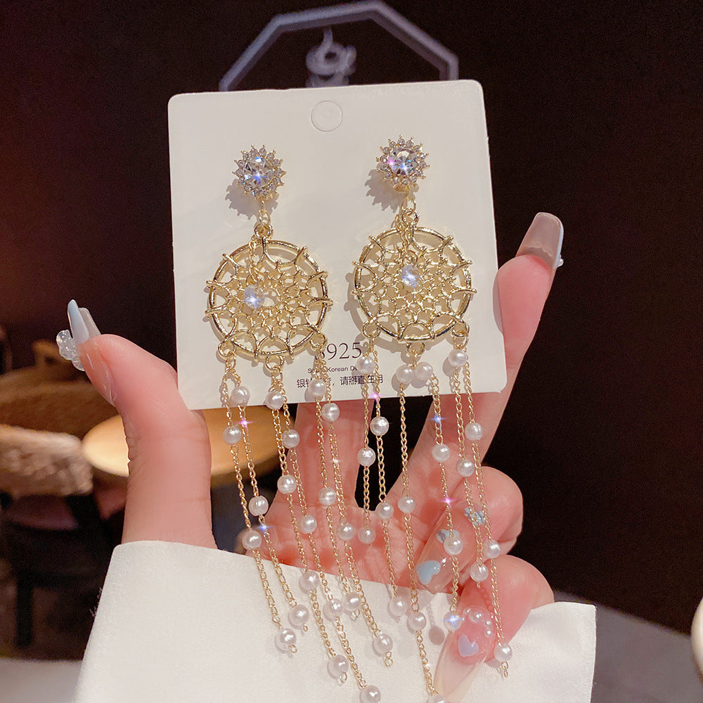 Sterling Silver Needle Light Luxury Pearl Earrings Graceful Personality - FASHIONKULTUR