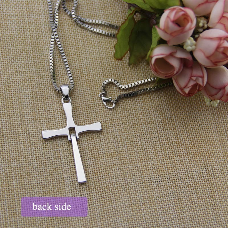 Dominic Toretto Cross Men's Necklace - FASHIONKULTUR