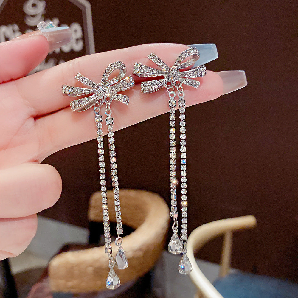 Sterling Silver Needle Light Luxury Pearl Earrings Graceful Personality - FASHIONKULTUR