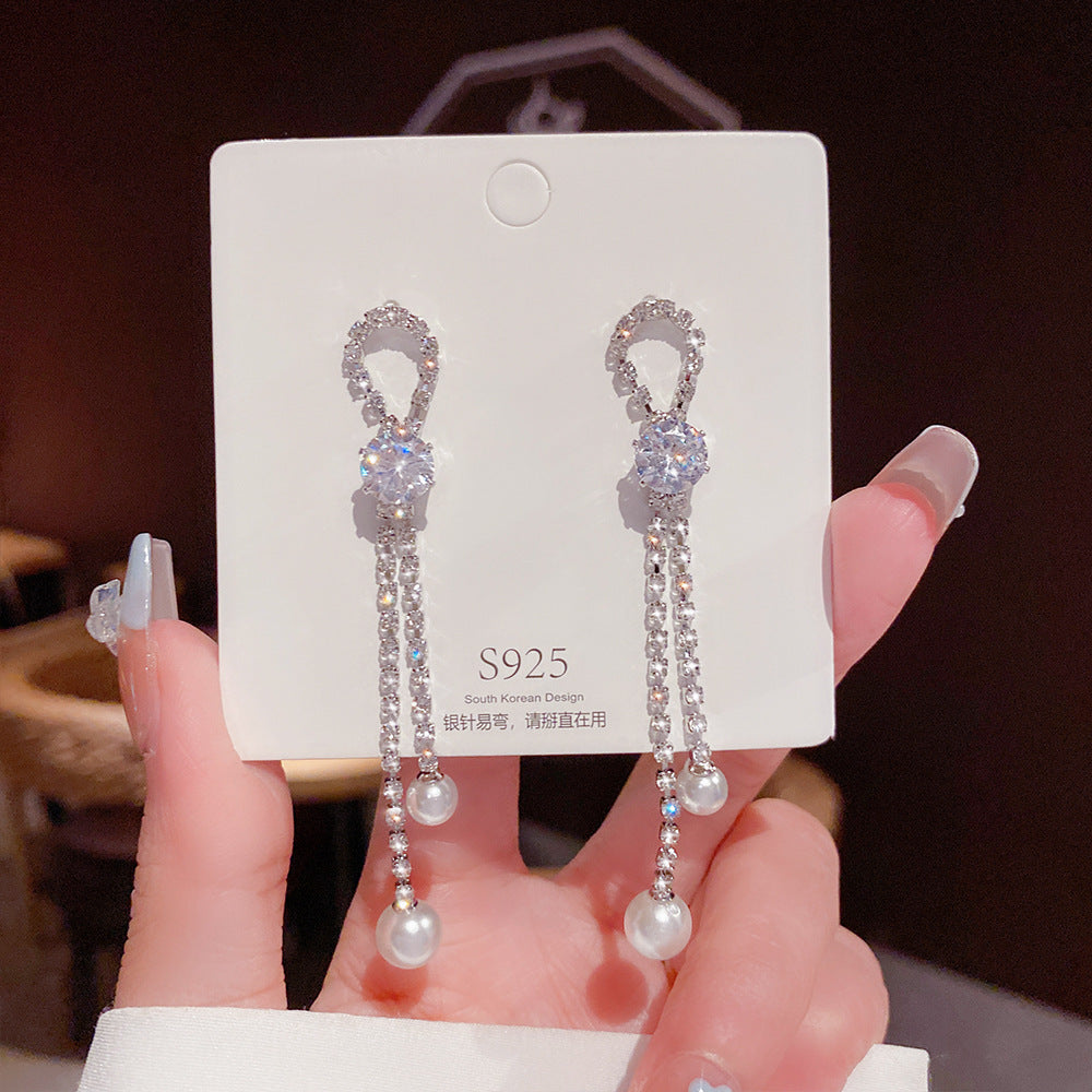 Sterling Silver Needle Light Luxury Pearl Earrings Graceful Personality - FASHIONKULTUR