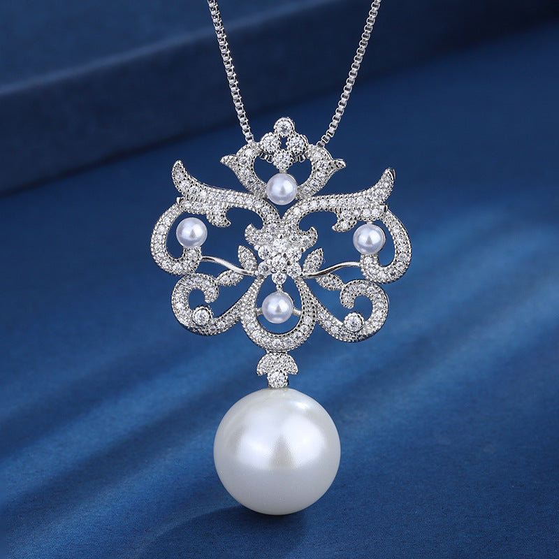 Copper Sole Gold-plated Inlaid Fritillary Pearl Diamond Pendant Necklace - FASHIONKULTUR