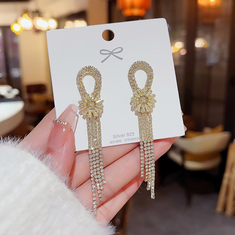 Sterling Silver Needle Light Luxury Pearl Earrings Graceful Personality - FASHIONKULTUR