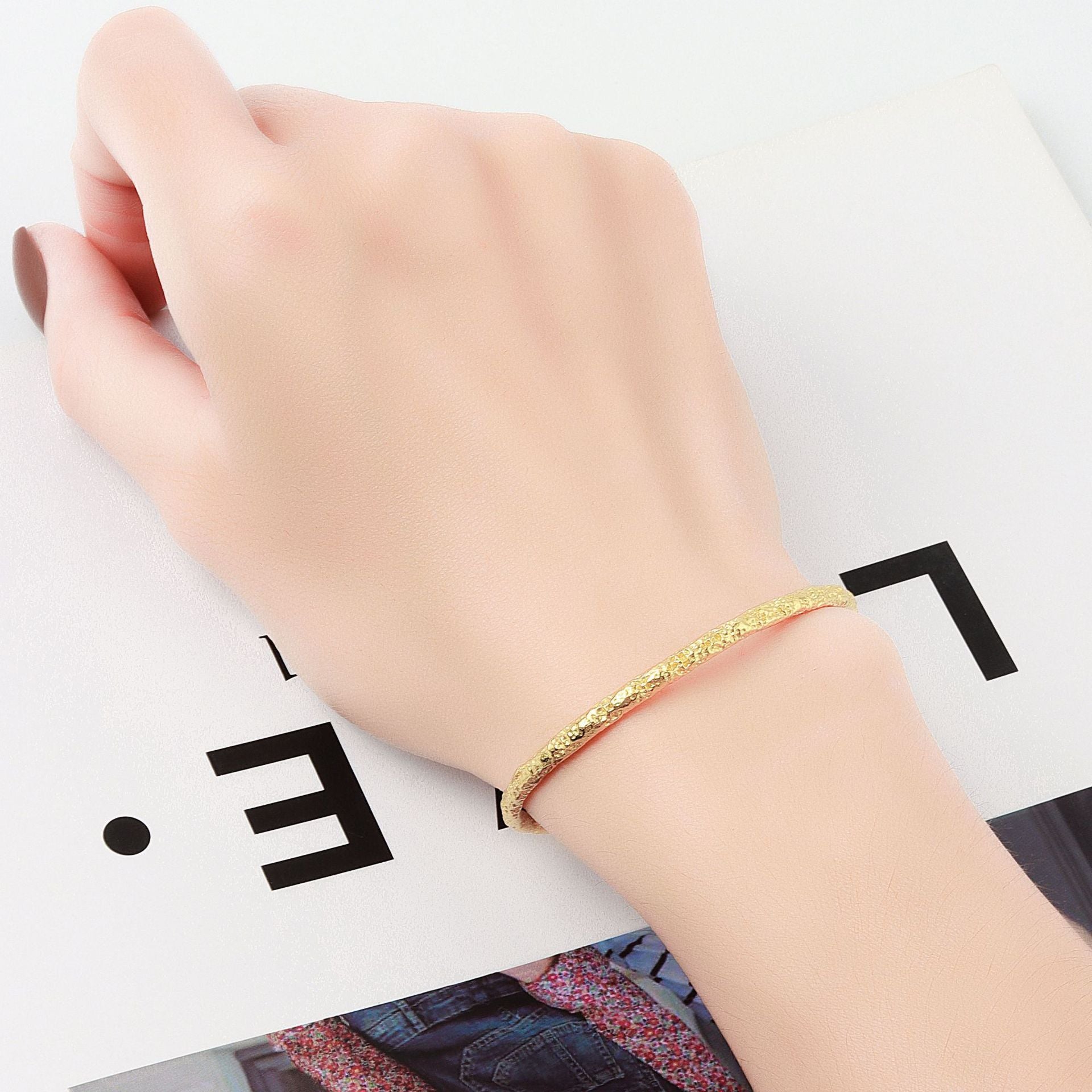 Women's Fashion Simple And Irregular Bracelet - FASHIONKULTUR