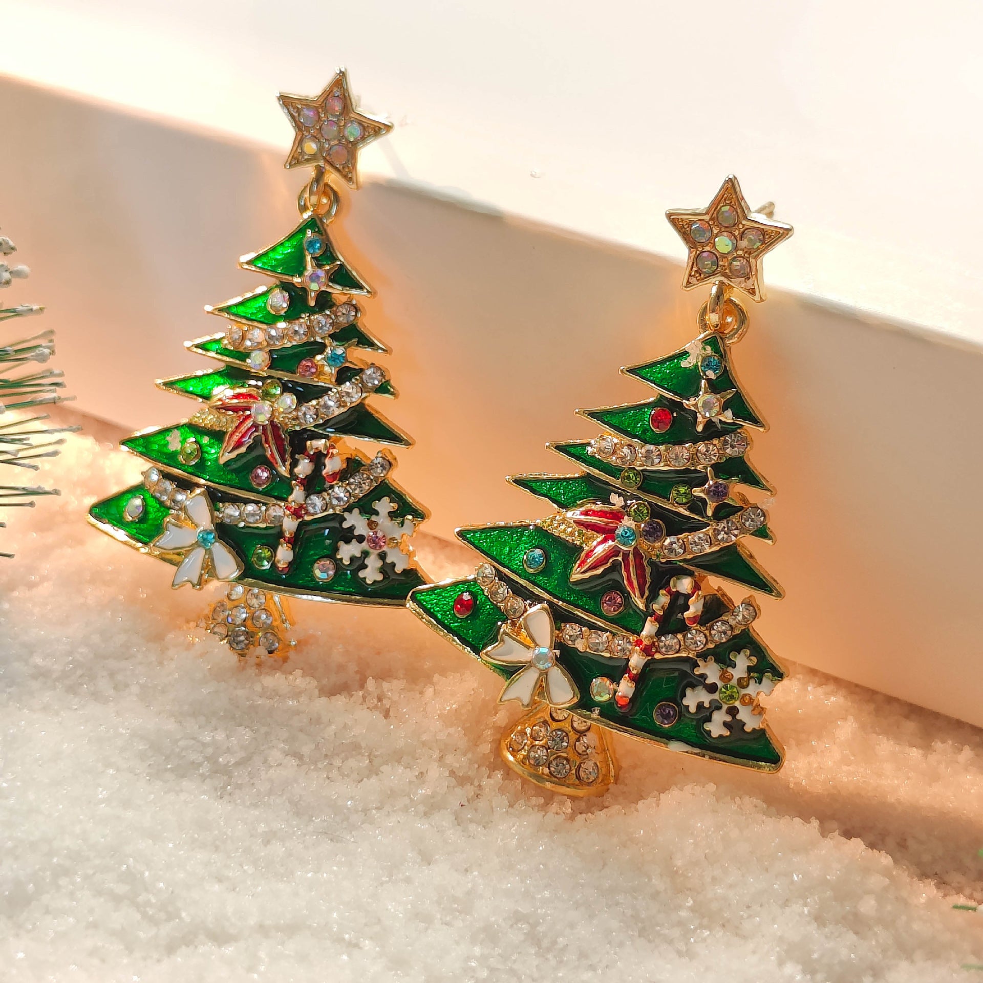 Diamond Christmas Tree Brooch Female Creative Christmas Tree Earrings - FASHIONKULTUR