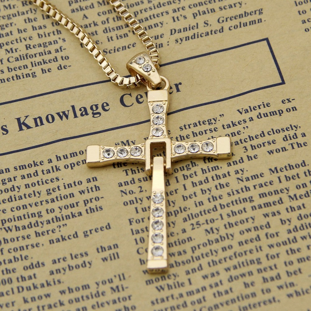 Dominic Toretto Cross Men's Necklace - FASHIONKULTUR