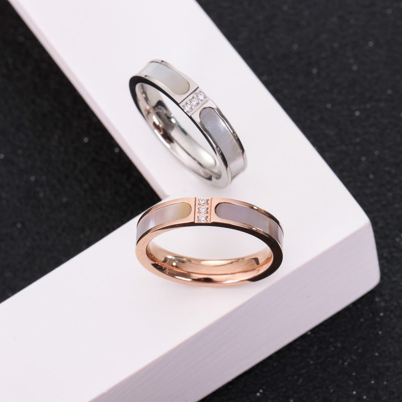Fashion three diamond inlaid shell ring - FASHIONKULTUR