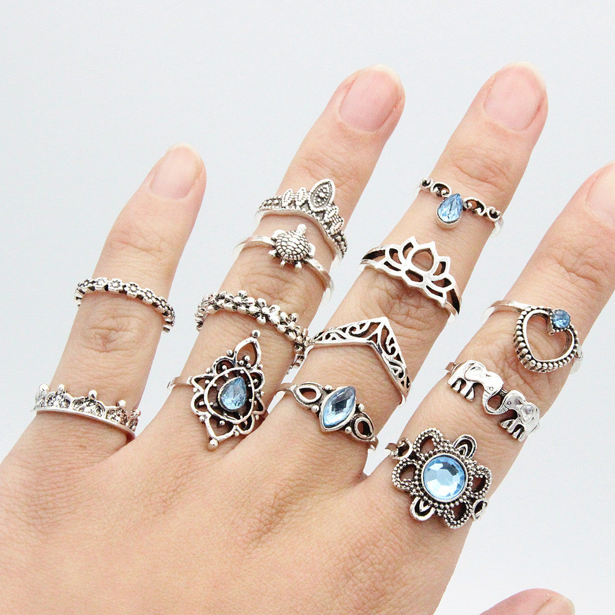 13 Piece Set Of Retro Diamond Inlaid Carved Crown Starry Sky Gemstones - FASHIONKULTUR