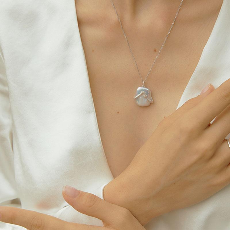 Unique Square Baroque Pearl Couple Pendant Necklace Valentines Day Lover Gift Party Jewelry - FASHIONKULTUR