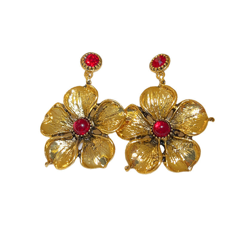 Fashionable Golden Vintage Flower Earrings - FASHIONKULTUR