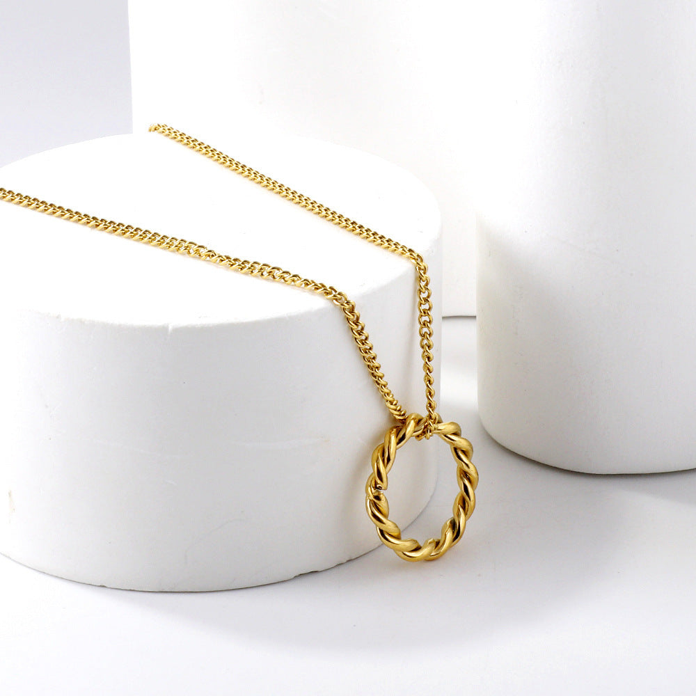 Women's Fashionable Exquisite Non-fading Openwork Circle Gold Simple Twist Necklace - FASHIONKULTUR