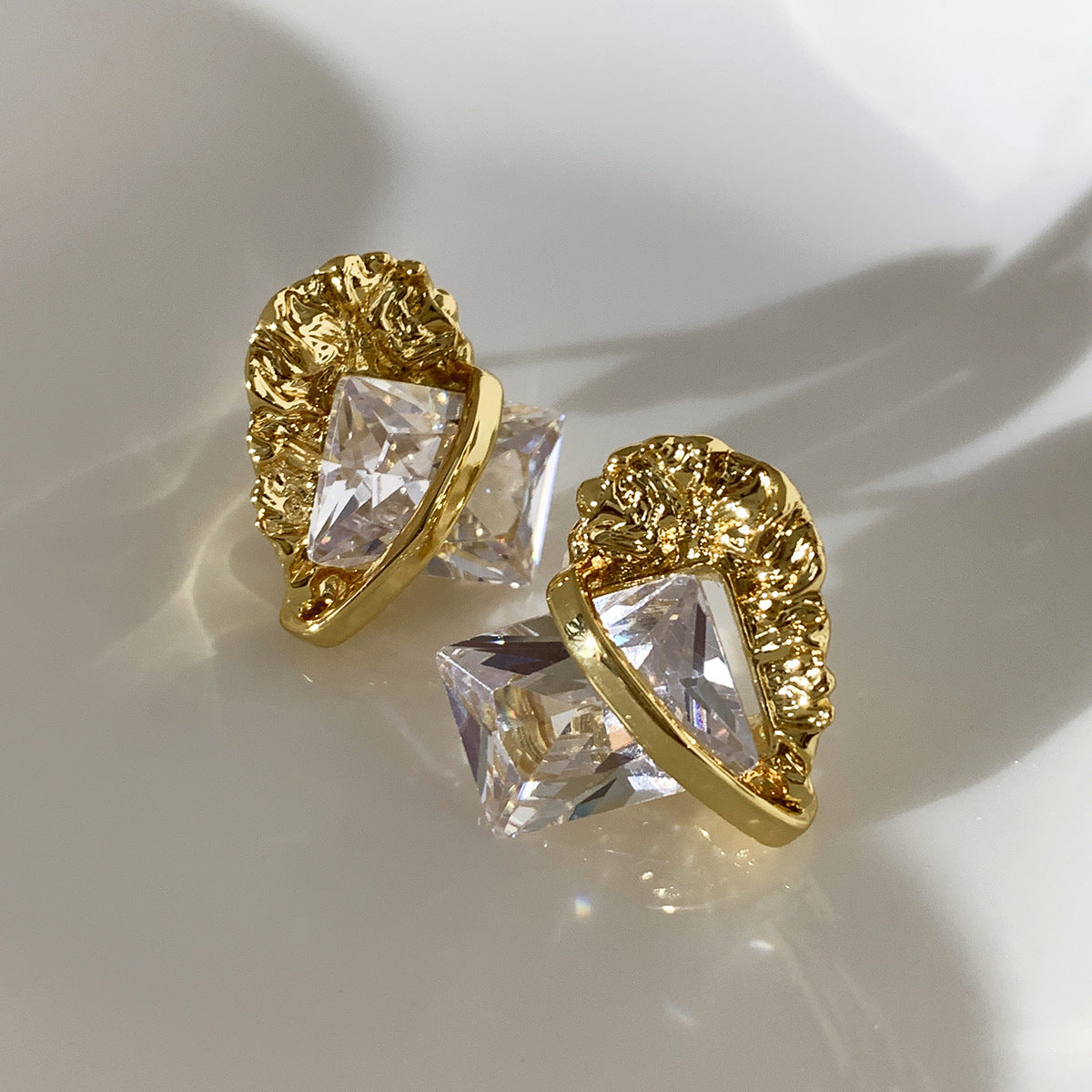 Design Irregular Lava Binding Gem Earrings - FASHIONKULTUR