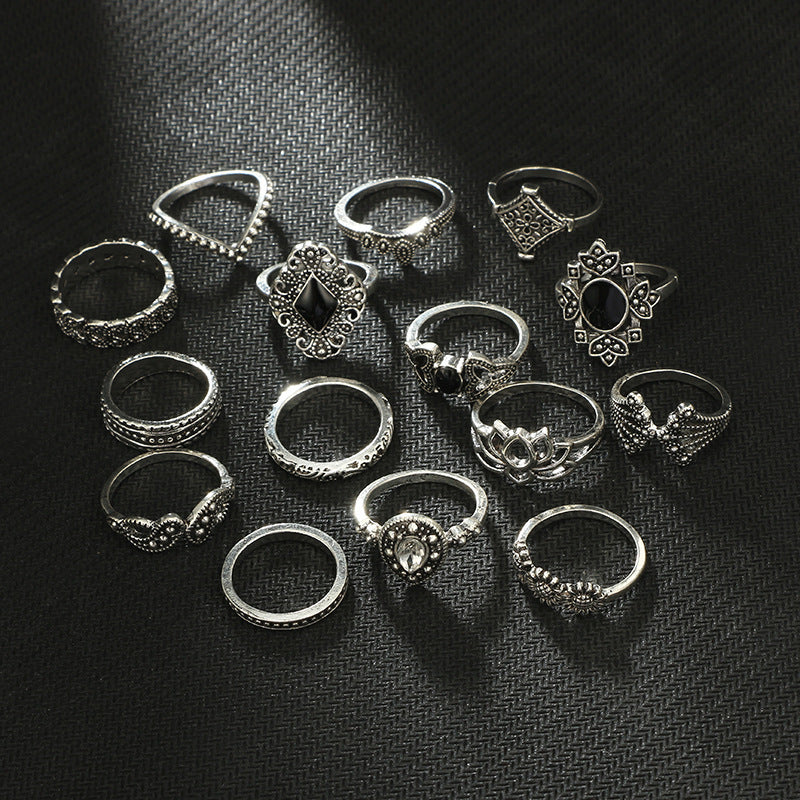 Personalized Hollow Lotus Sunflower Geometric Black Gemstone Set Ring - FASHIONKULTUR