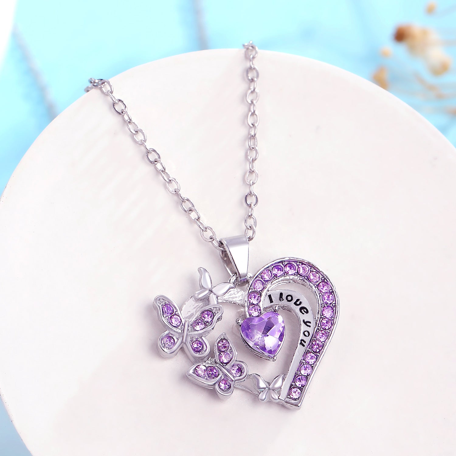 Ins Butterfly Love Necklace With Rhinestones Fashion Personality Hollow Heart-shaped Clavicle Chain Pendant Necklace For Valentine's Day - FASHIONKULTUR