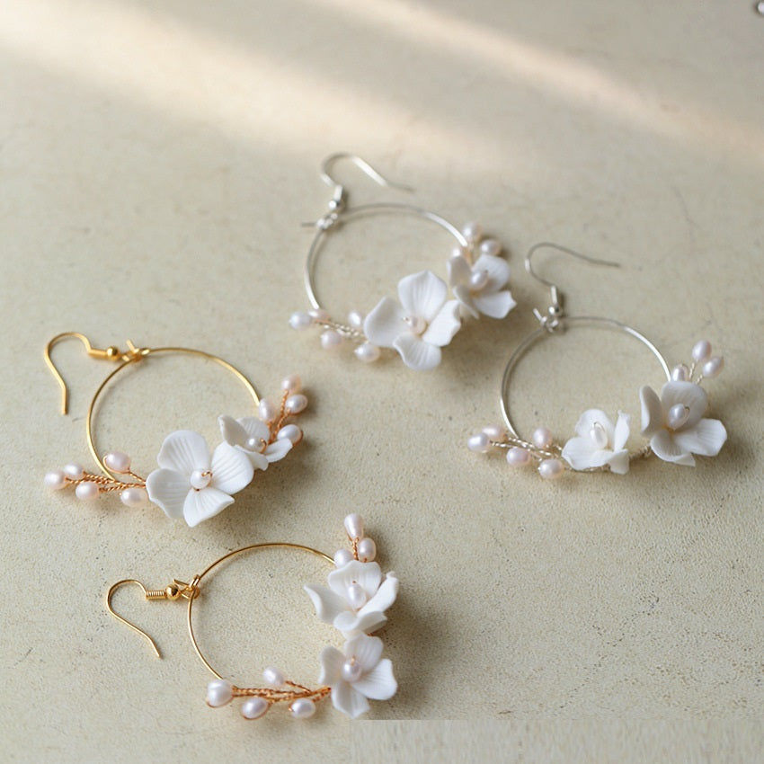 Simple Circle Freshwater Pearl Flower Earrings - FASHIONKULTUR