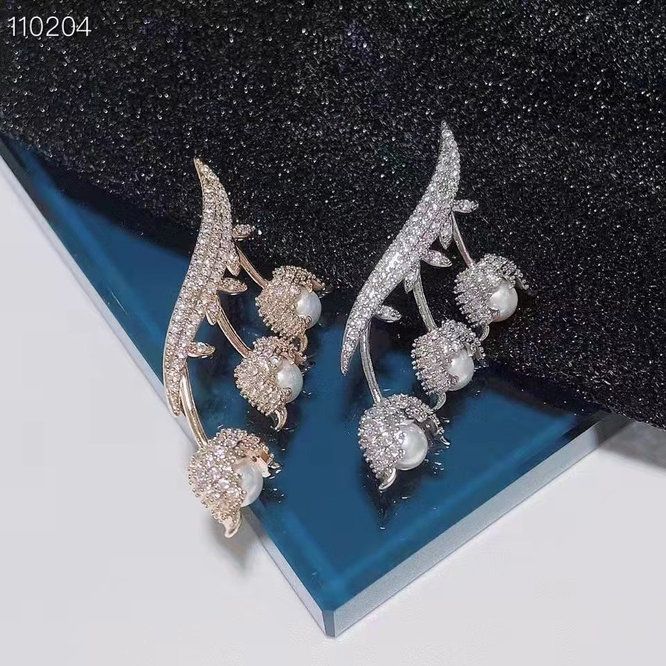 Women's Fashionable Shiny Flower Simple Earrings - FASHIONKULTUR