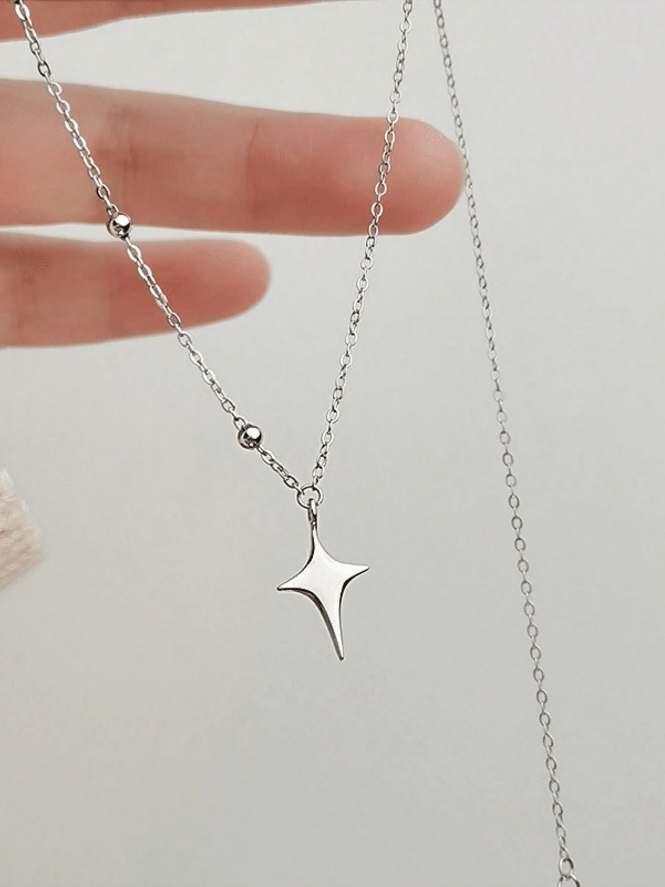 Splicing Asymmetry Niche Design Simple Necklace - FASHIONKULTUR