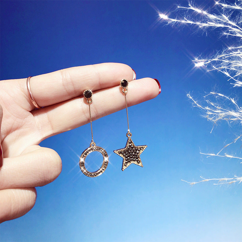 Exaggerated earrings web celebrity stud - FASHIONKULTUR