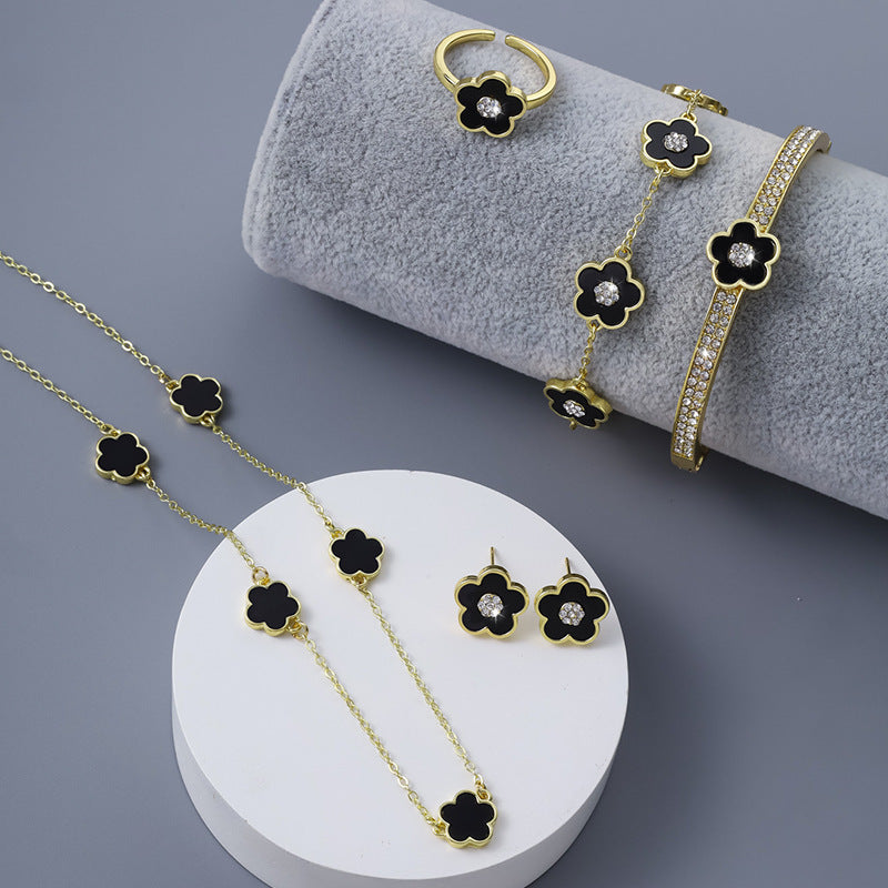 Ear Stud Necklace Set Of Five Petal Flower Jewelry European And American Five Leaves Flower Ornaments Suit - FASHIONKULTUR