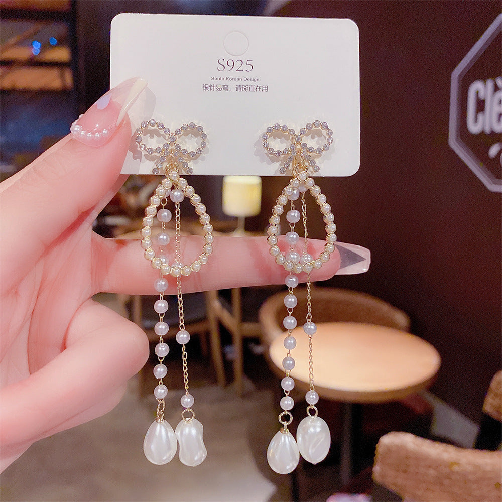 Sterling Silver Needle Light Luxury Pearl Earrings Graceful Personality - FASHIONKULTUR