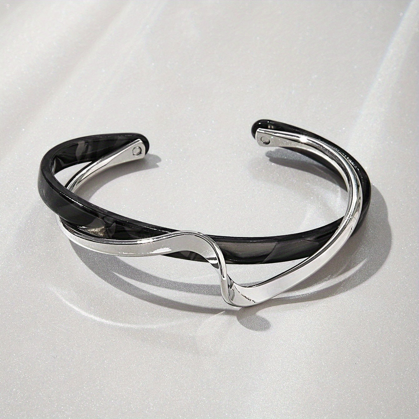 Metal White Shellfish Plate Bracelet For Women Opening Adjustable 2 Layers Design Llight Luxury Female Fashion Jewelry Gifts - FASHIONKULTUR