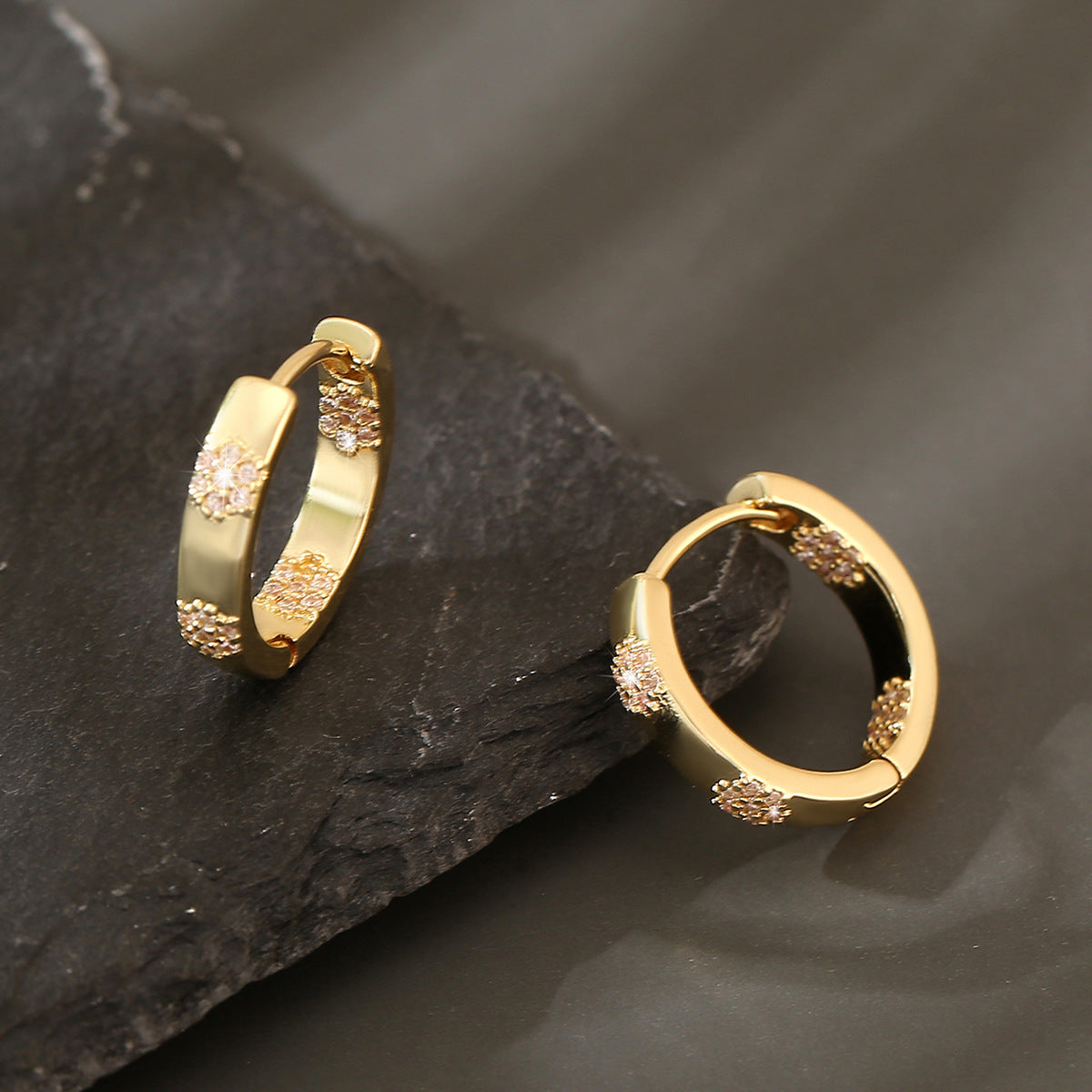 Retro Easy Matching Round Ear Clip Earrings - FASHIONKULTUR