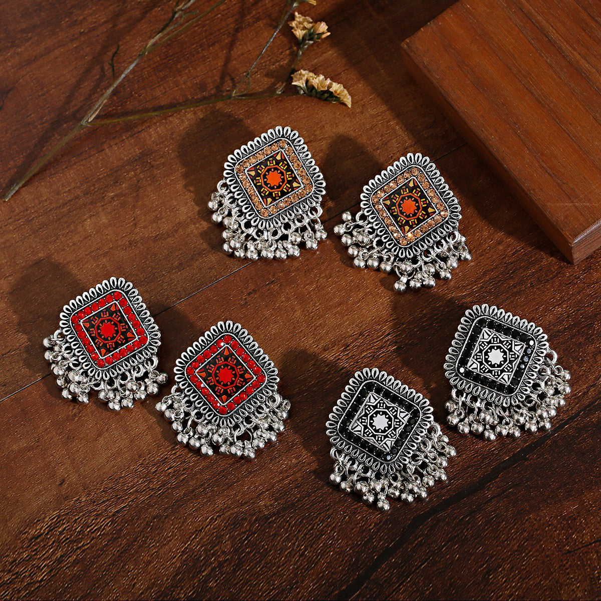 Retro Court Bell Tassel Pendant Earrings Niche Creative Design - FASHIONKULTUR