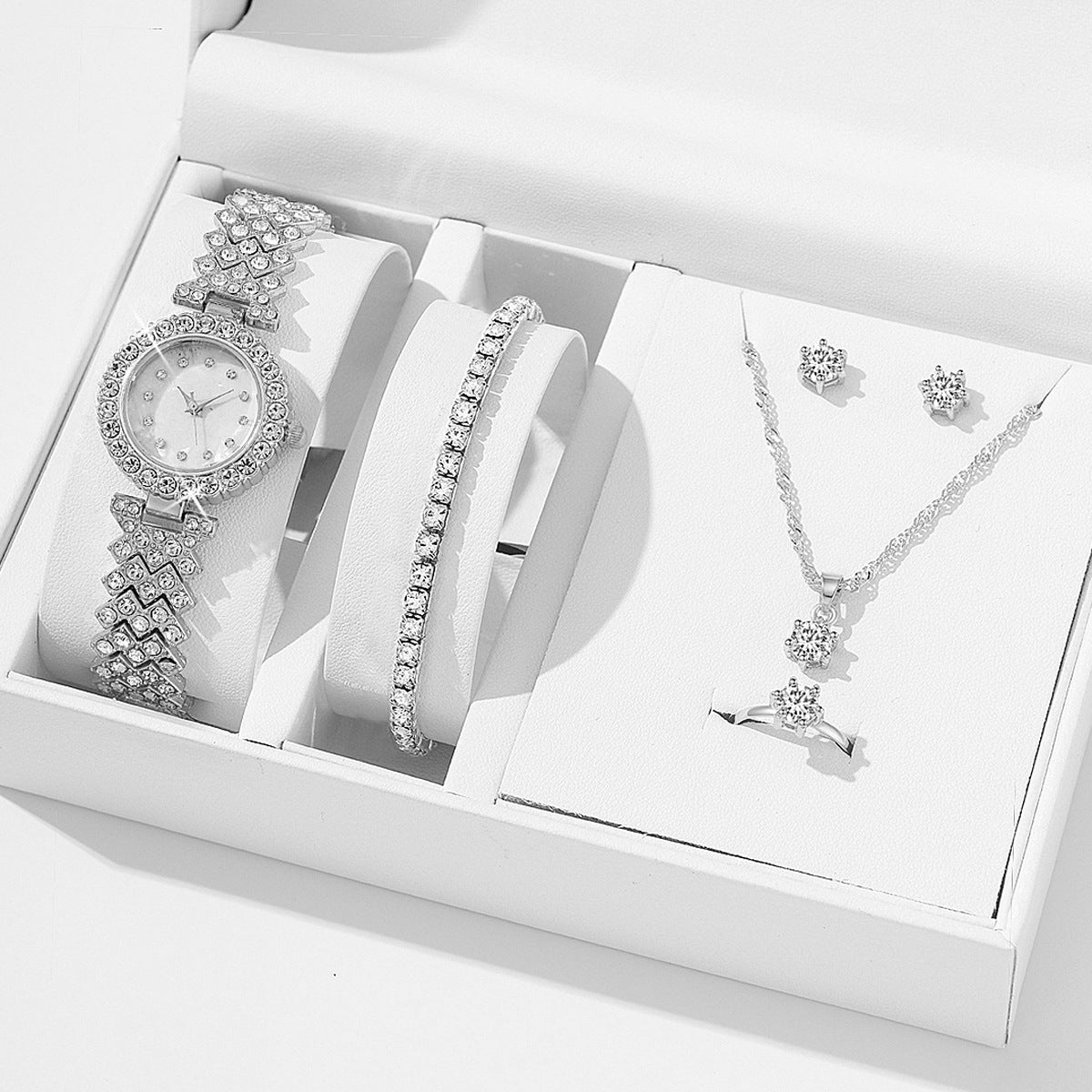 Diamond Women Watches Luxury Fashion Rhinestone Quartz Bracelet Wrist Watch For Women - FASHIONKULTUR
