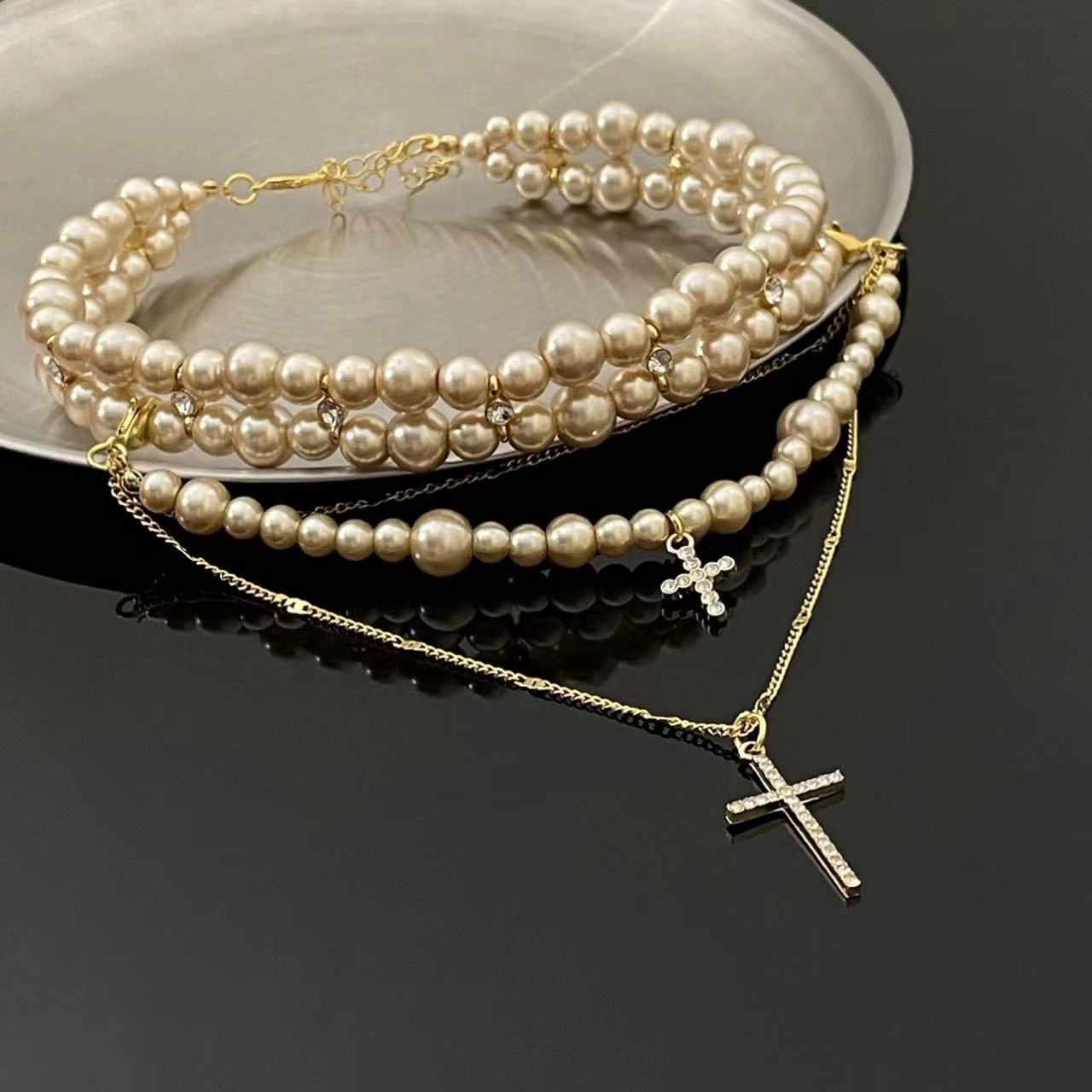 Women's Multi-layer Pearl Cross Necklace - FASHIONKULTUR