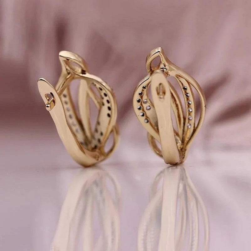 Fashion Personalized Twist Irregular Ear Studs - FASHIONKULTUR